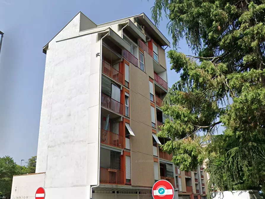 Immagine 3 di Appartamento in vendita  in  Via Angelo Emo a Verona