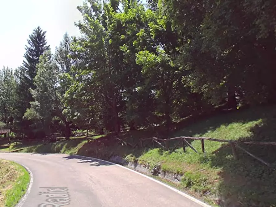 Immagine 8 di Terreno edificabile in vendita  in Via Radici a Pievepelago