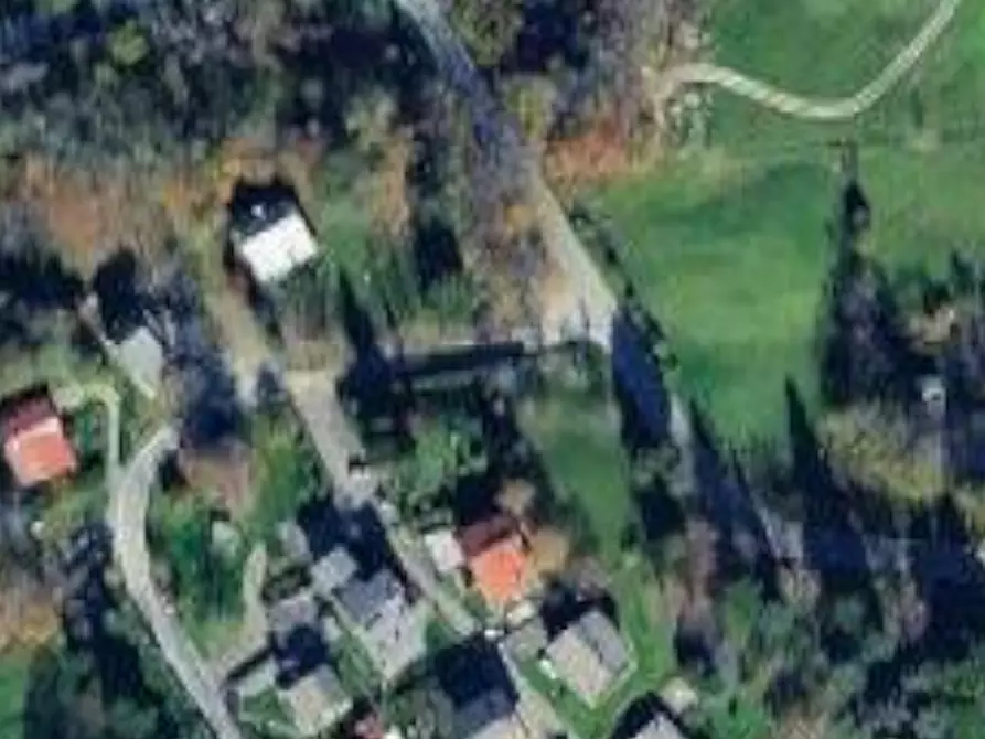 Immagine 11 di Terreno edificabile in vendita  in Via Radici a Pievepelago