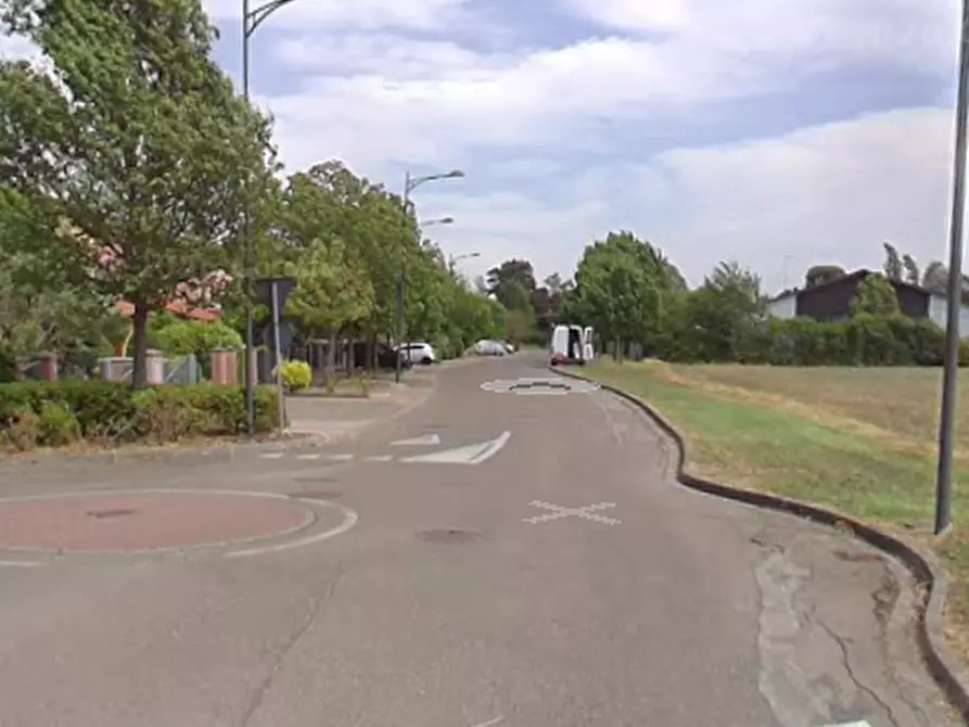 Immagine 14 di Villa in vendita  in Via Dell'Ulivo a Carpi