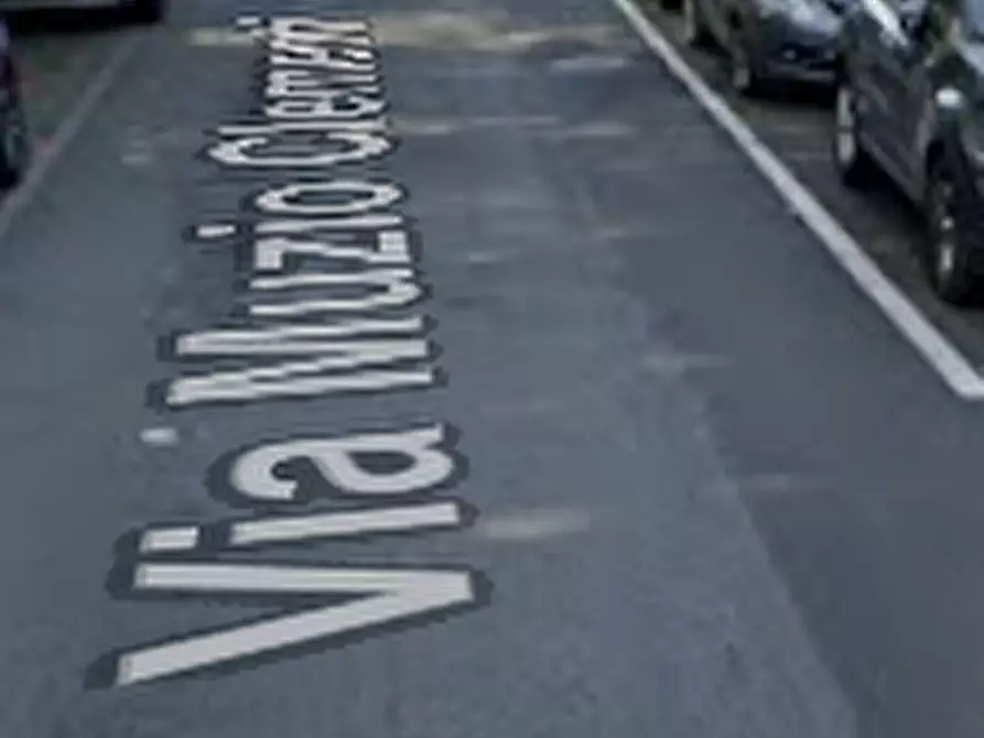 Immagine 7 di Appartamento in vendita  in Via Muzio Clementi a Monza