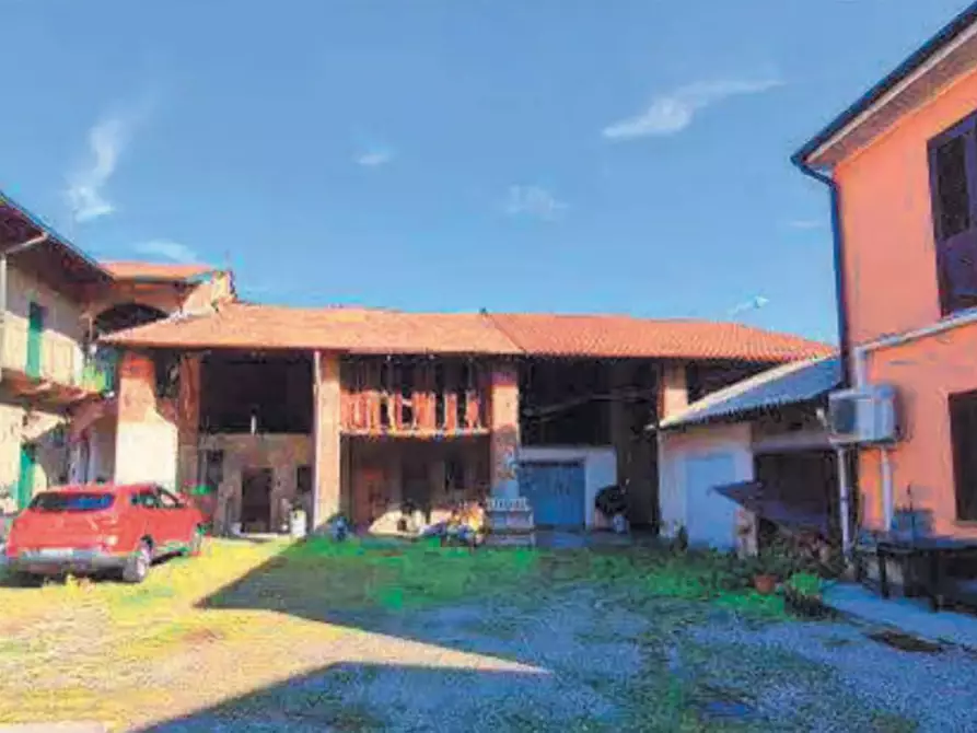 Immagine 2 di Appartamento in vendita  in Via Novara a Bareggio