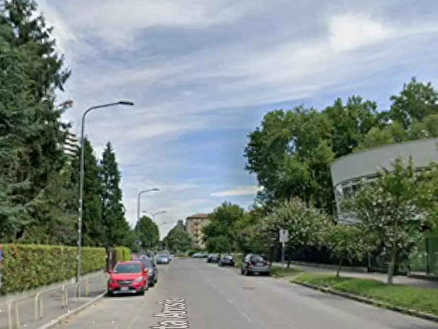 Immagine 5 di Appartamento in vendita  in Via Guglielmo Marconi a Basiglio