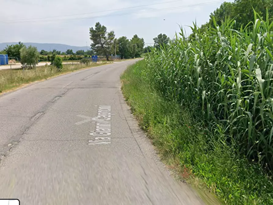 Immagine 6 di Negozio in vendita  in Via gianni caproni a Terni