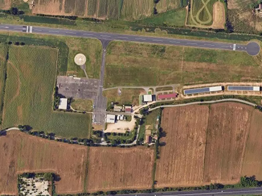 Immagine 10 di Negozio in vendita  in Via gianni caproni a Terni