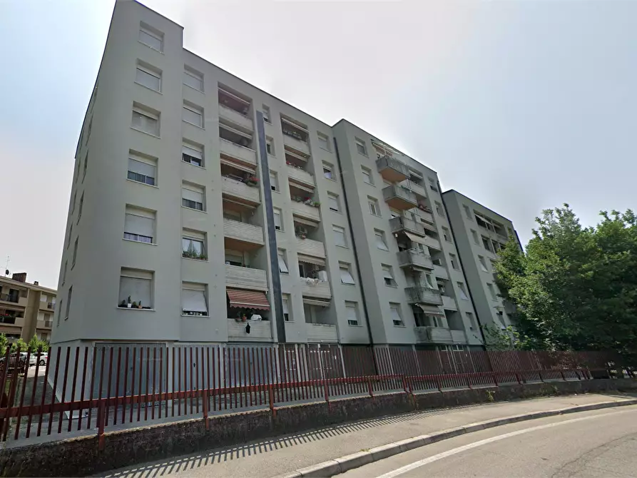 Immagine 6 di Appartamento in vendita  in Via Cimarosa a Verona