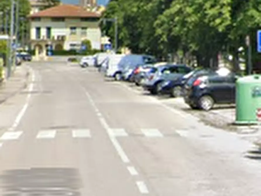 Immagine 9 di Appartamento in vendita  in Piazza Vittorio Veneto a Bussolengo