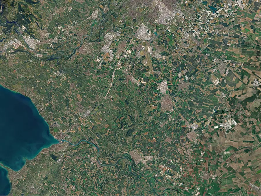 Immagine 18 di Appartamento in vendita  in Piazza Vittorio Veneto a Bussolengo