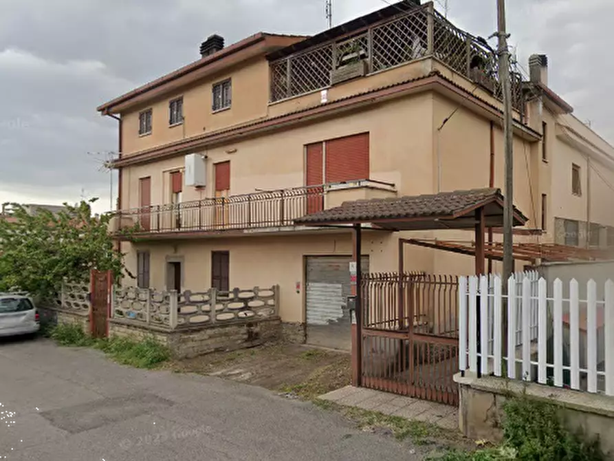 Immagine 7 di Laboratorio in vendita  in Via Offagana a Roma