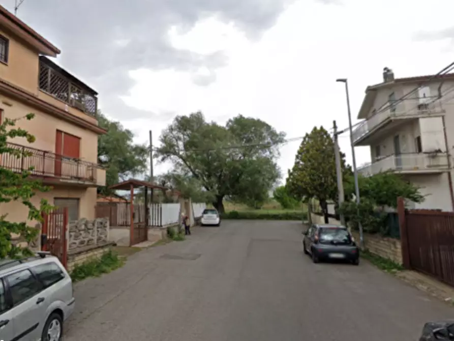 Immagine 11 di Laboratorio in vendita  in Via Offagana a Roma