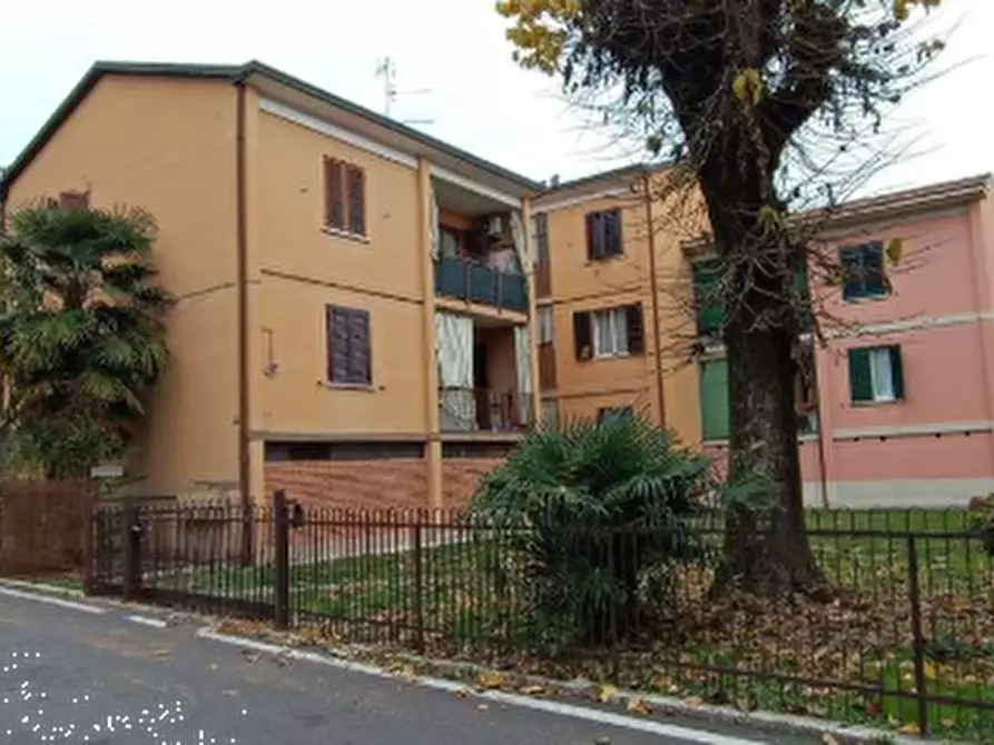 Immagine 9 di Appartamento in vendita  in Via Guglielmo Marconi a Verano Brianza