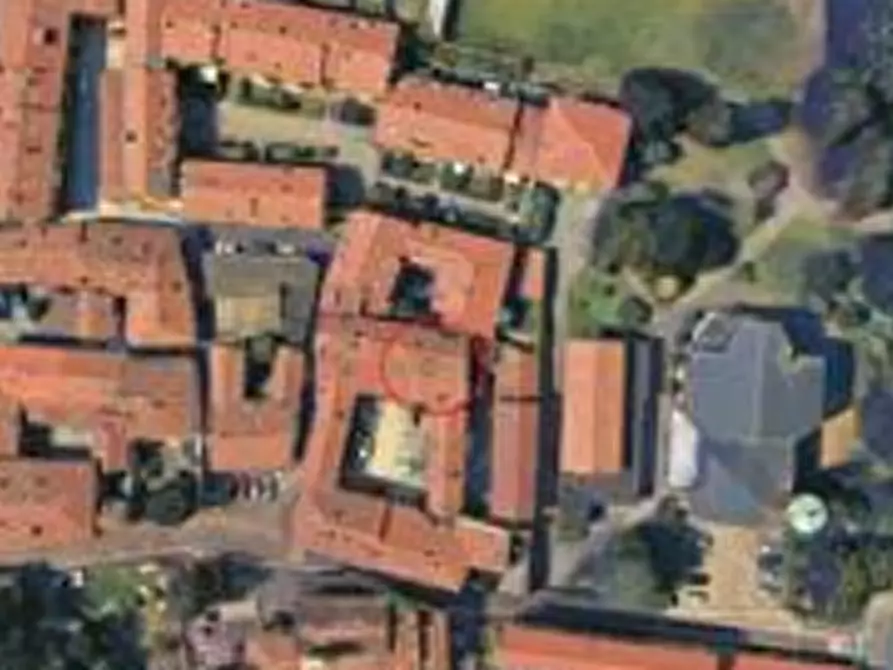 Immagine 2 di Appartamento in vendita  in Piazza S. Francesco a Besana In Brianza