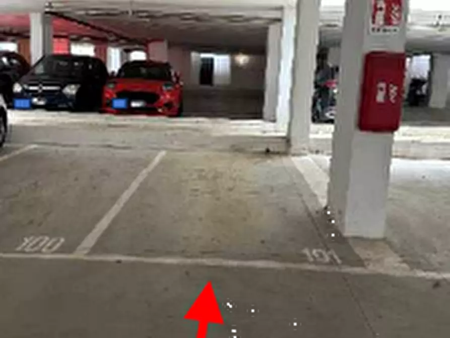 Immagine 11 di Appartamento in vendita  in Via dei Pini a Pieve Emanuele