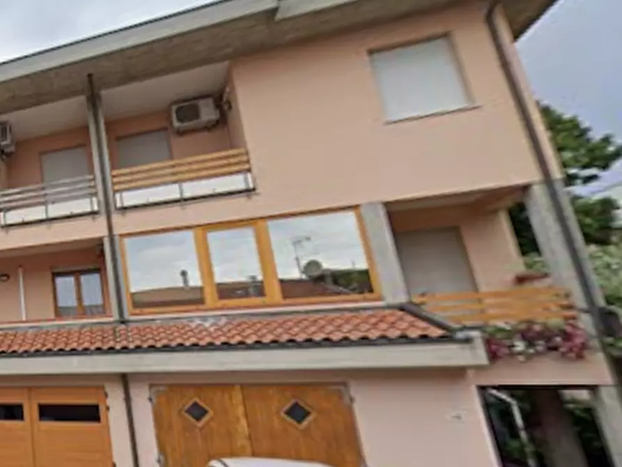 Immagine 1 di Porzione di casa in vendita  in Via Pordoi a Cesena