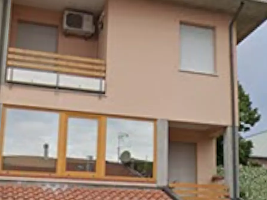 Immagine 6 di Porzione di casa in vendita  in Via Pordoi a Cesena