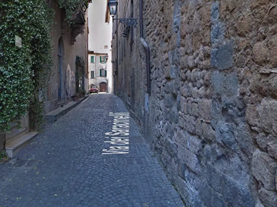 Immagine 12 di Appartamento in vendita  in Via dei Sarcinelli a Orvieto