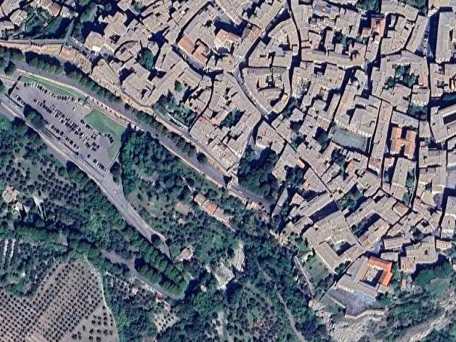 Immagine 14 di Appartamento in vendita  in Via dei Sarcinelli a Orvieto