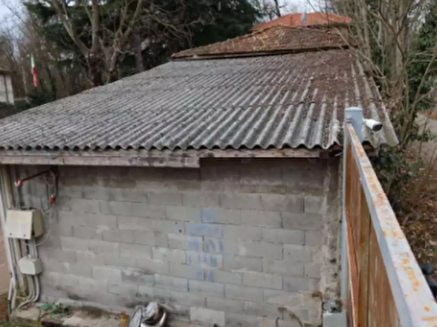 Immagine 7 di Magazzino in vendita  in Via Regina Margherita a Biassono