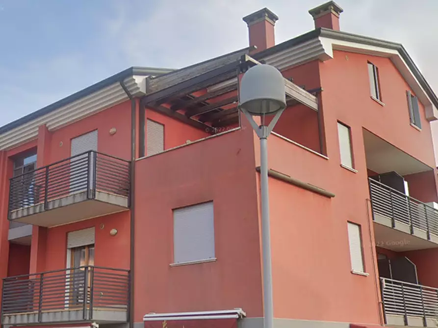 Immagine 12 di Appartamento in vendita  in Via Giovanni Verdi  a Campolongo Maggiore