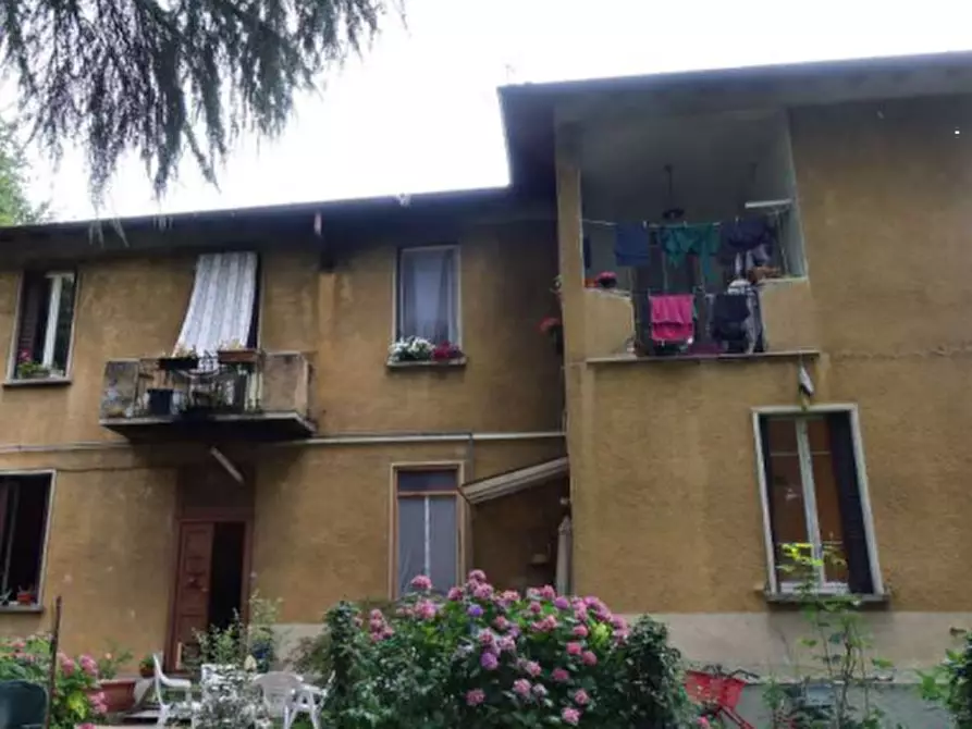 Immagine 4 di Appartamento in vendita  in Via Regina Margherita a Biassono