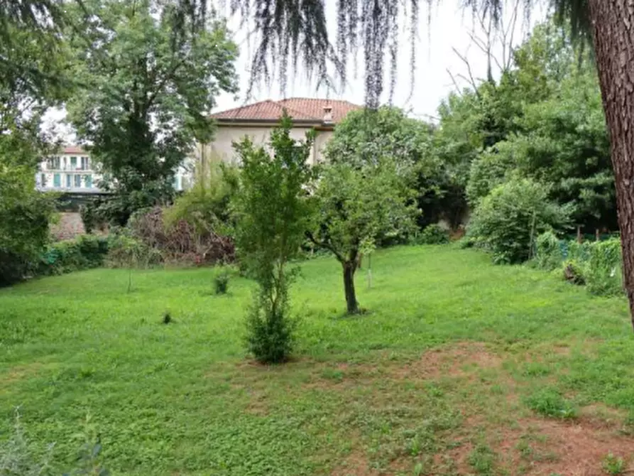 Immagine 7 di Appartamento in vendita  in Via Regina Margherita a Biassono