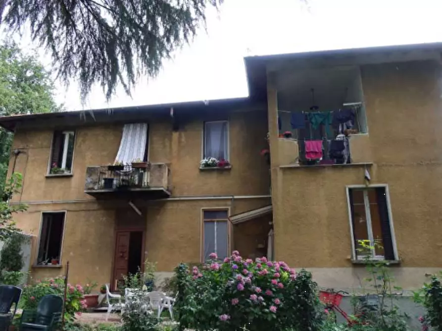 Immagine 9 di Appartamento in vendita  in Via Regina Margherita a Biassono