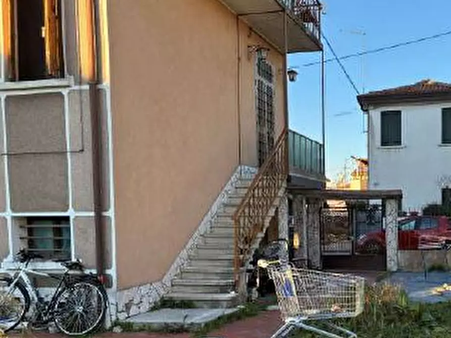 Immagine 7 di Casa indipendente in vendita  in Via Santa Rita  a Venezia