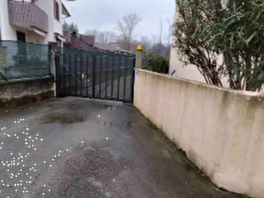 Immagine 1 di Posto auto in vendita  in Via Pietro Zorutti a Gradisca D'isonzo