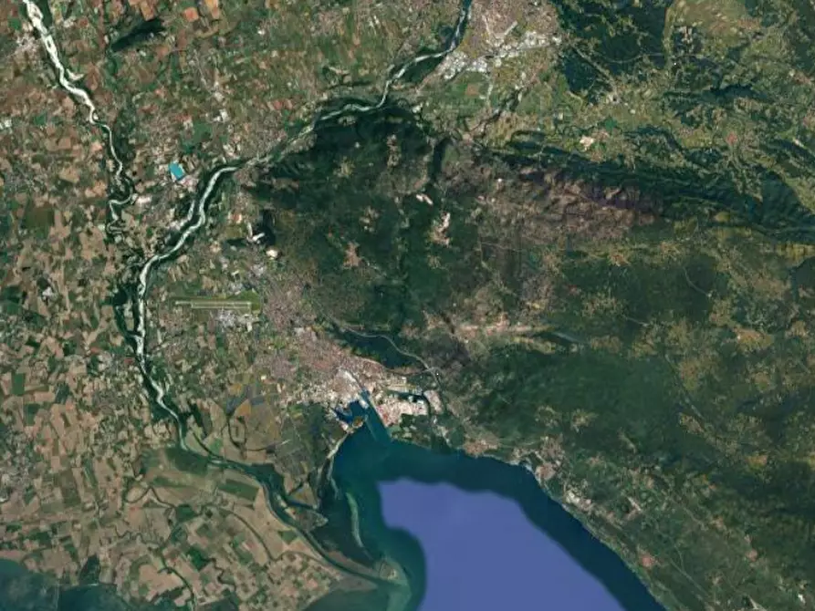 Immagine 3 di Posto auto in vendita  in Via Pietro Zorutti a Gradisca D'isonzo