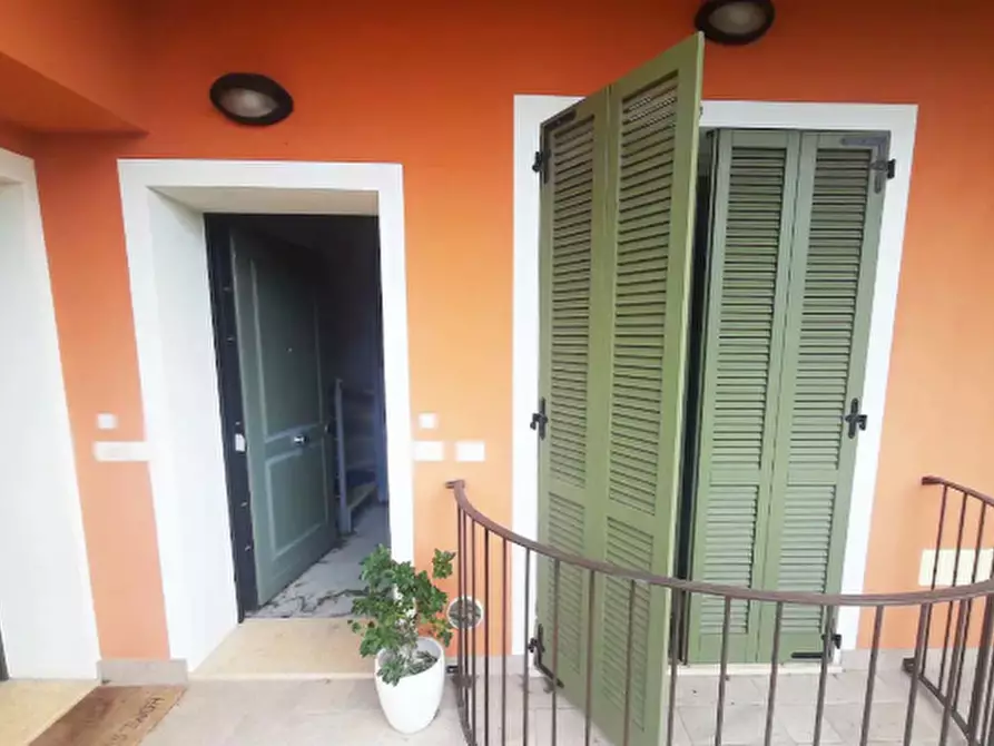 Immagine 1 di Appartamento in vendita  in Via Torrente a Fano