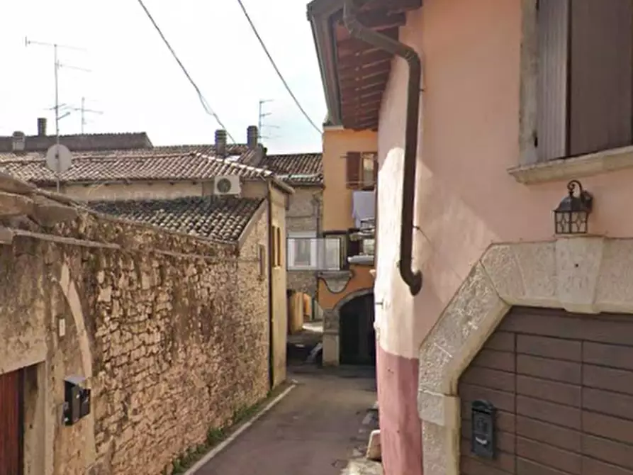 Immagine 10 di Magazzino in vendita  in Via Pesarola a Rezzato