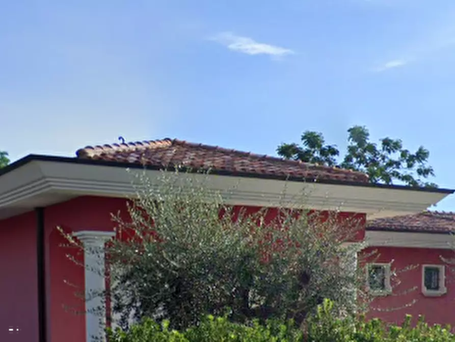 Immagine 15 di Appartamento in vendita  in Via del Biancospino a Cattolica