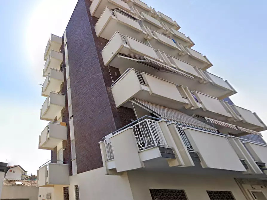 Immagine 8 di Appartamento in vendita  in Via Isonzo a Bellaria-Igea Marina