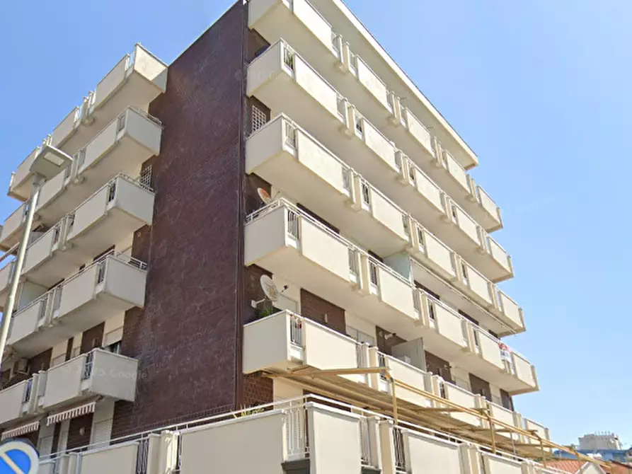 Immagine 11 di Appartamento in vendita  in Via Isonzo a Bellaria-Igea Marina