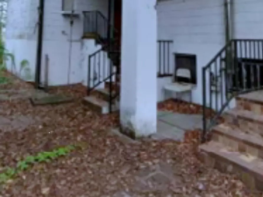 Immagine 10 di Porzione di casa in vendita  in Via Badia a Leno