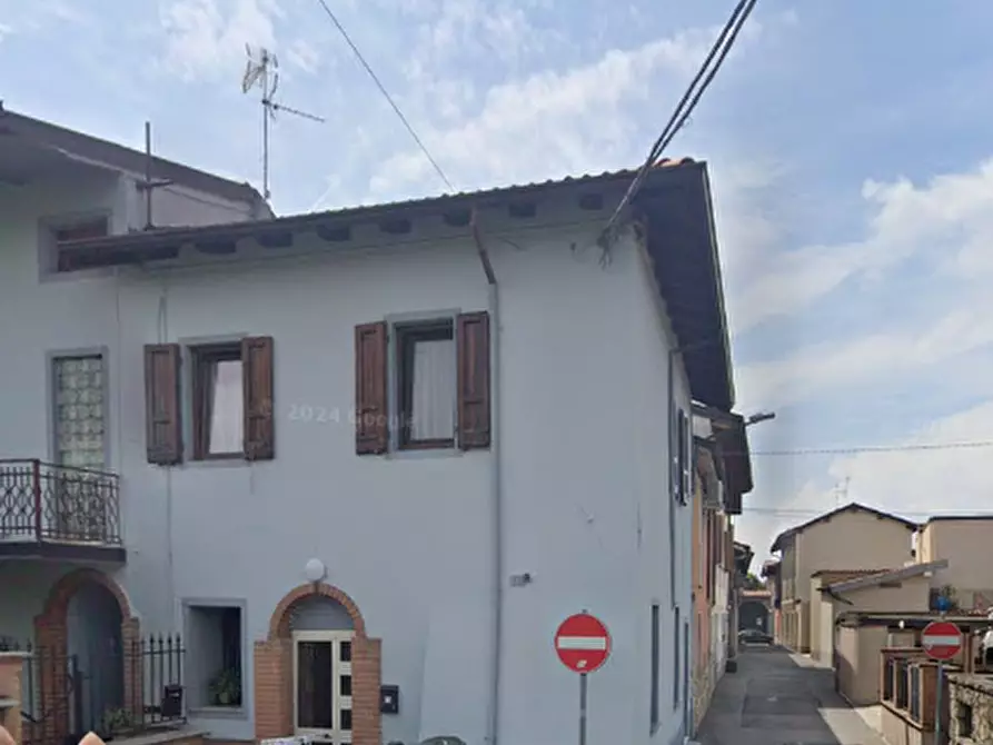 Immagine 5 di Appartamento in vendita  in Via L. da Vinci a Castelcovati