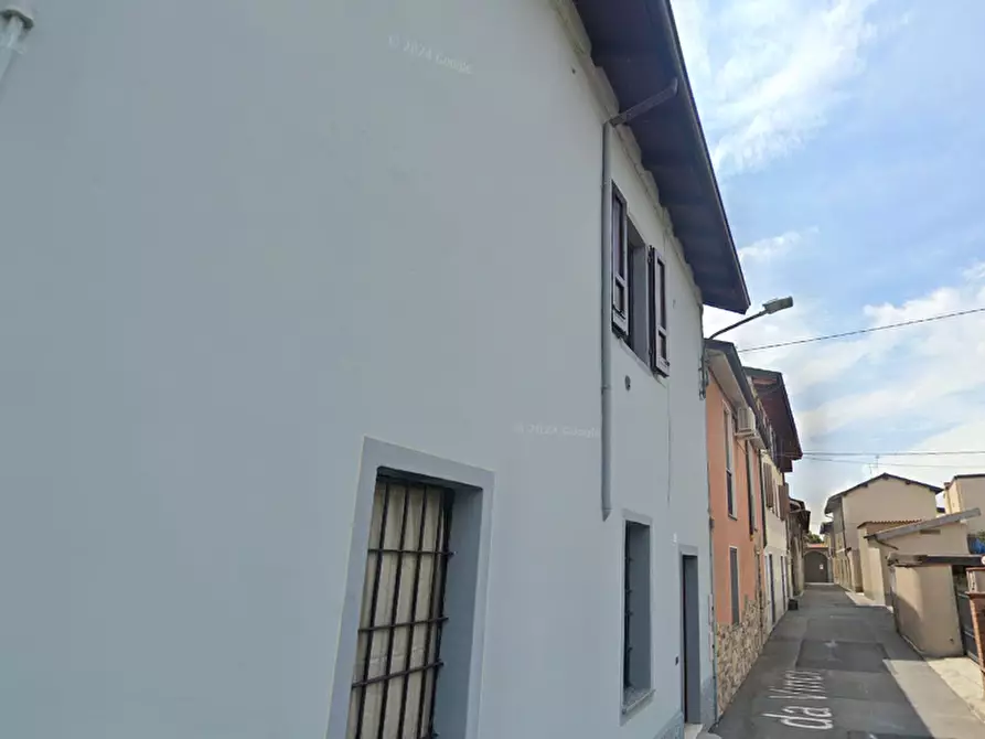 Immagine 9 di Appartamento in vendita  in Via L. da Vinci a Castelcovati