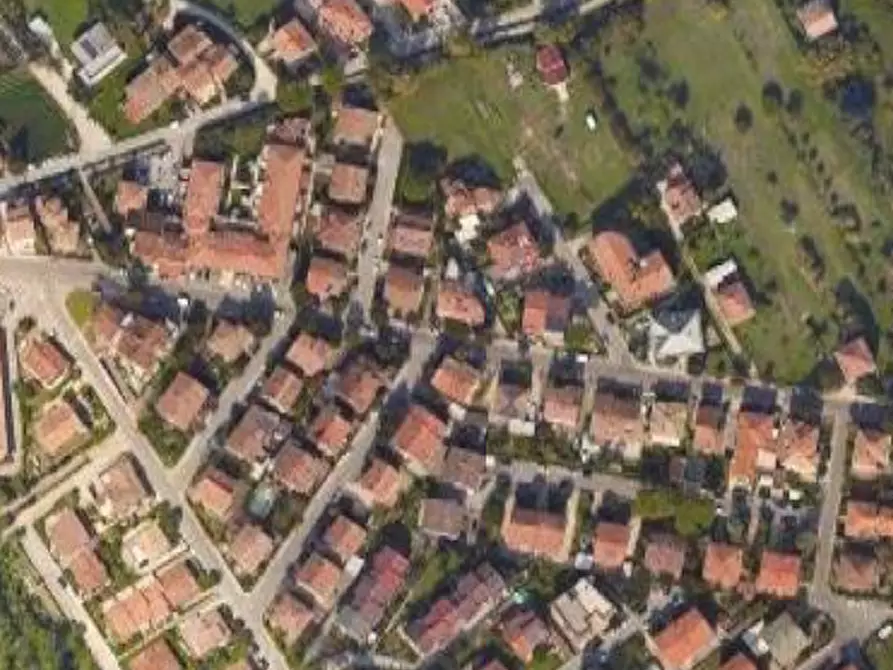 Immagine 10 di Garage in vendita  in Via Brigata Messina a Fano