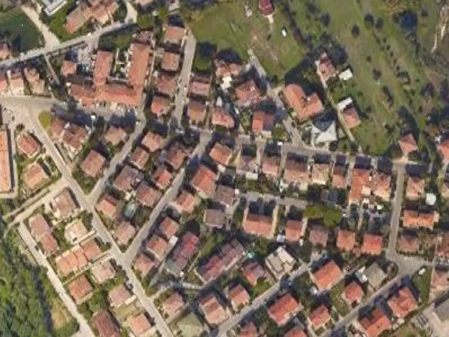 Immagine 11 di Garage in vendita  in Via Brigata Messina a Fano