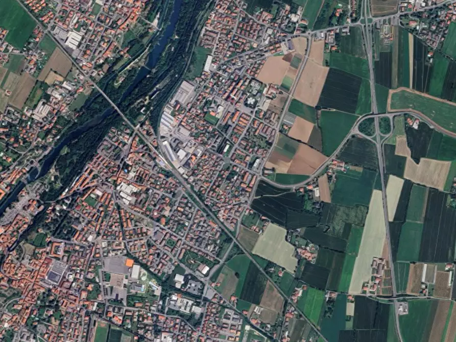 Immagine 4 di Negozio in vendita  in Via Giuseppe Verdi a Palazzolo Sull'oglio