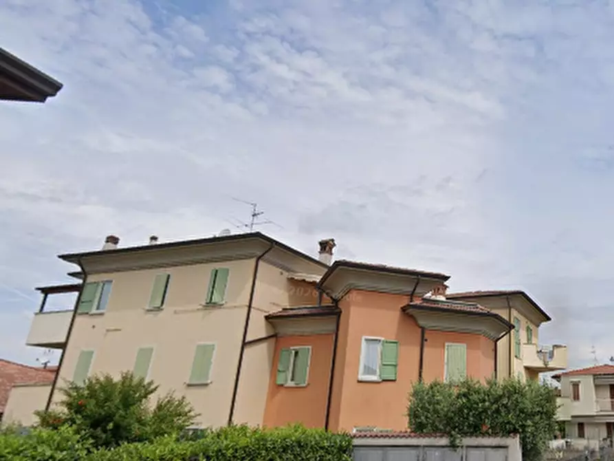 Immagine 2 di Appartamento in vendita  in Via Toscana a Rovato