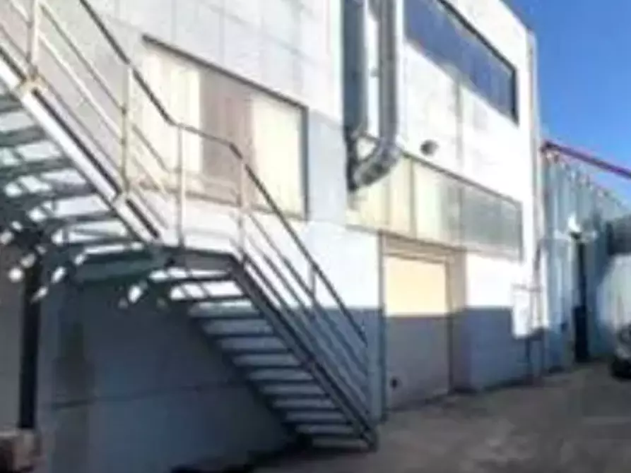 Immagine 1 di Capannone industriale in vendita  in Via dell'Industria a Sassocorvaro Auditore
