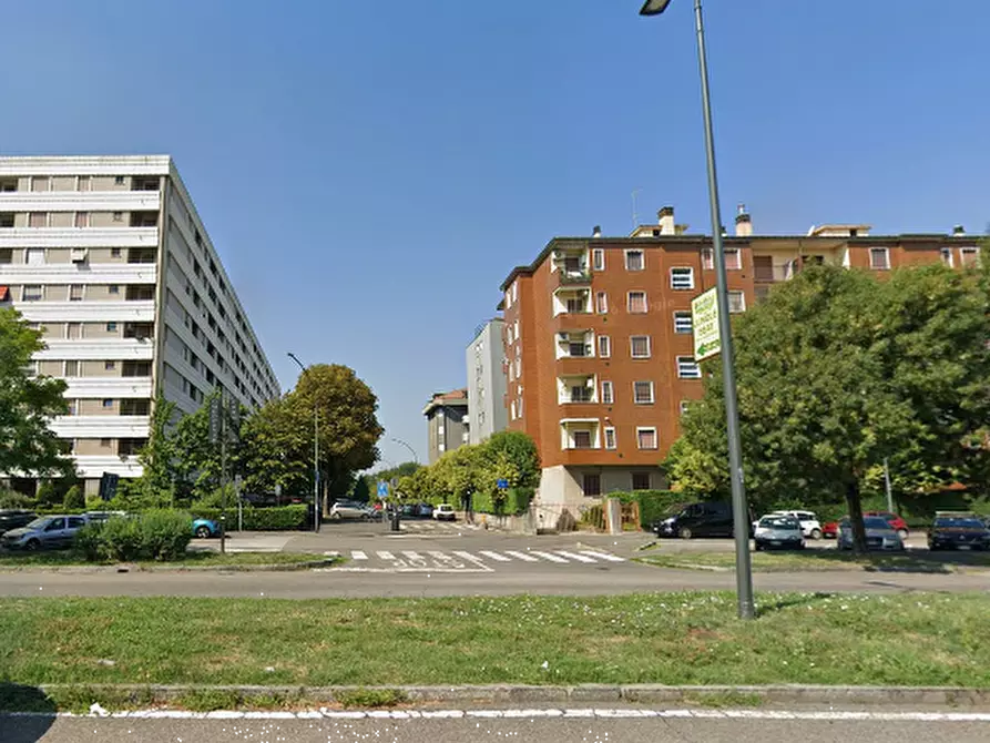 Immagine 2 di Appartamento in vendita  in Via Ferdinando Magellano  a Corsico