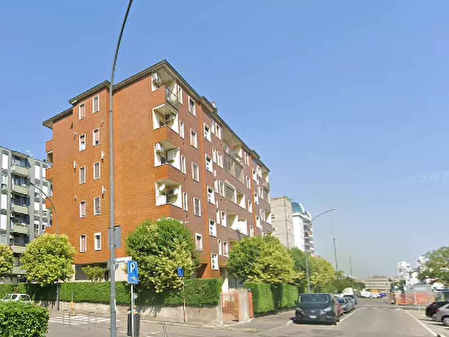 Immagine 11 di Appartamento in vendita  in Via Ferdinando Magellano  a Corsico