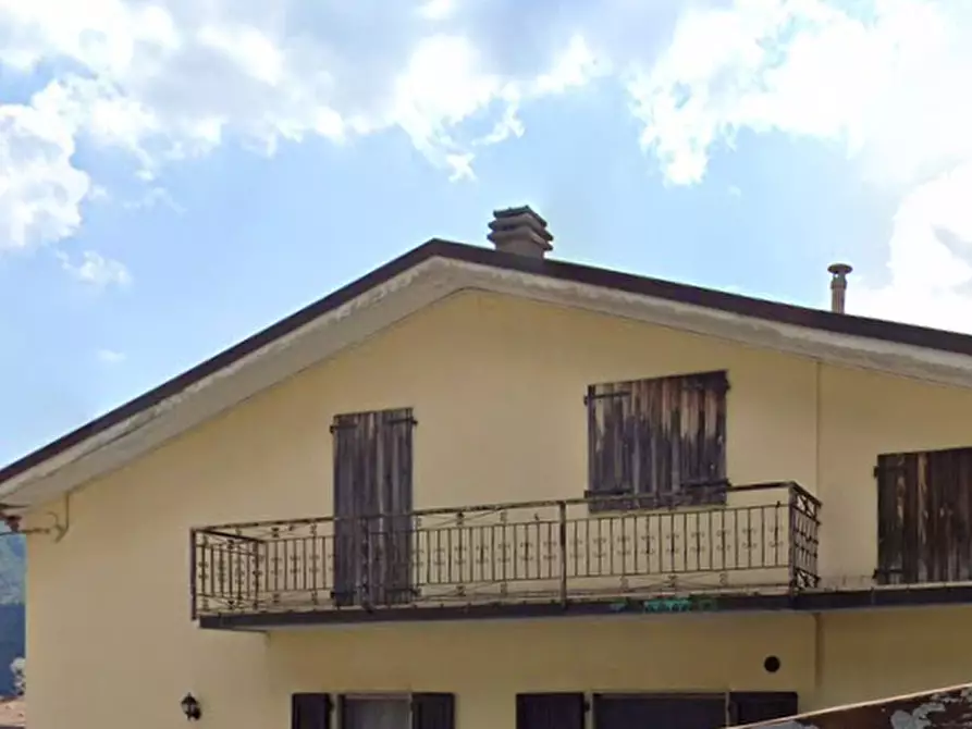 Immagine 4 di Porzione di casa in vendita  in Via Valmezzana a Lumezzane