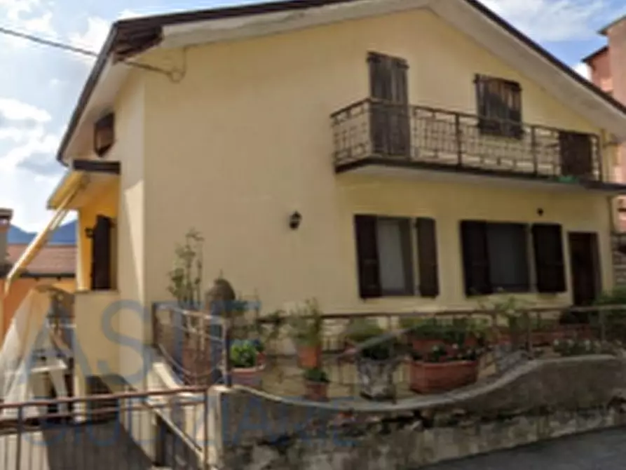 Immagine 18 di Porzione di casa in vendita  in Via Valmezzana a Lumezzane