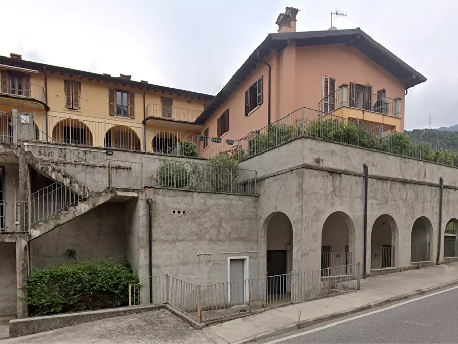 Immagine 9 di Appartamento in vendita  in Via San Rocco  a Caino