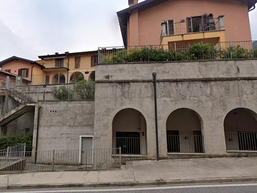 Immagine 10 di Appartamento in vendita  in Via San Rocco  a Caino