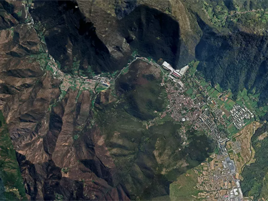 Immagine 19 di Appartamento in vendita  in Via San Rocco  a Caino