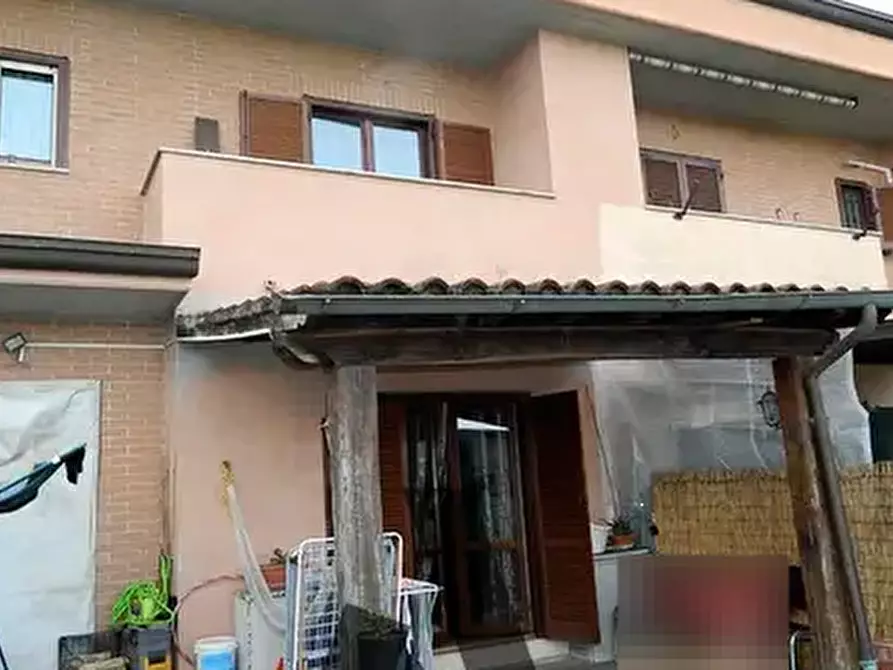 Immagine 2 di Appartamento in vendita  in Via Torquato Tasso  a Campagnano Di Roma